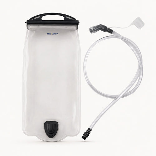 Poche à eau souple TrekGrip 3 L avec tuyau et embout mordant, vue de face sur fond blanc